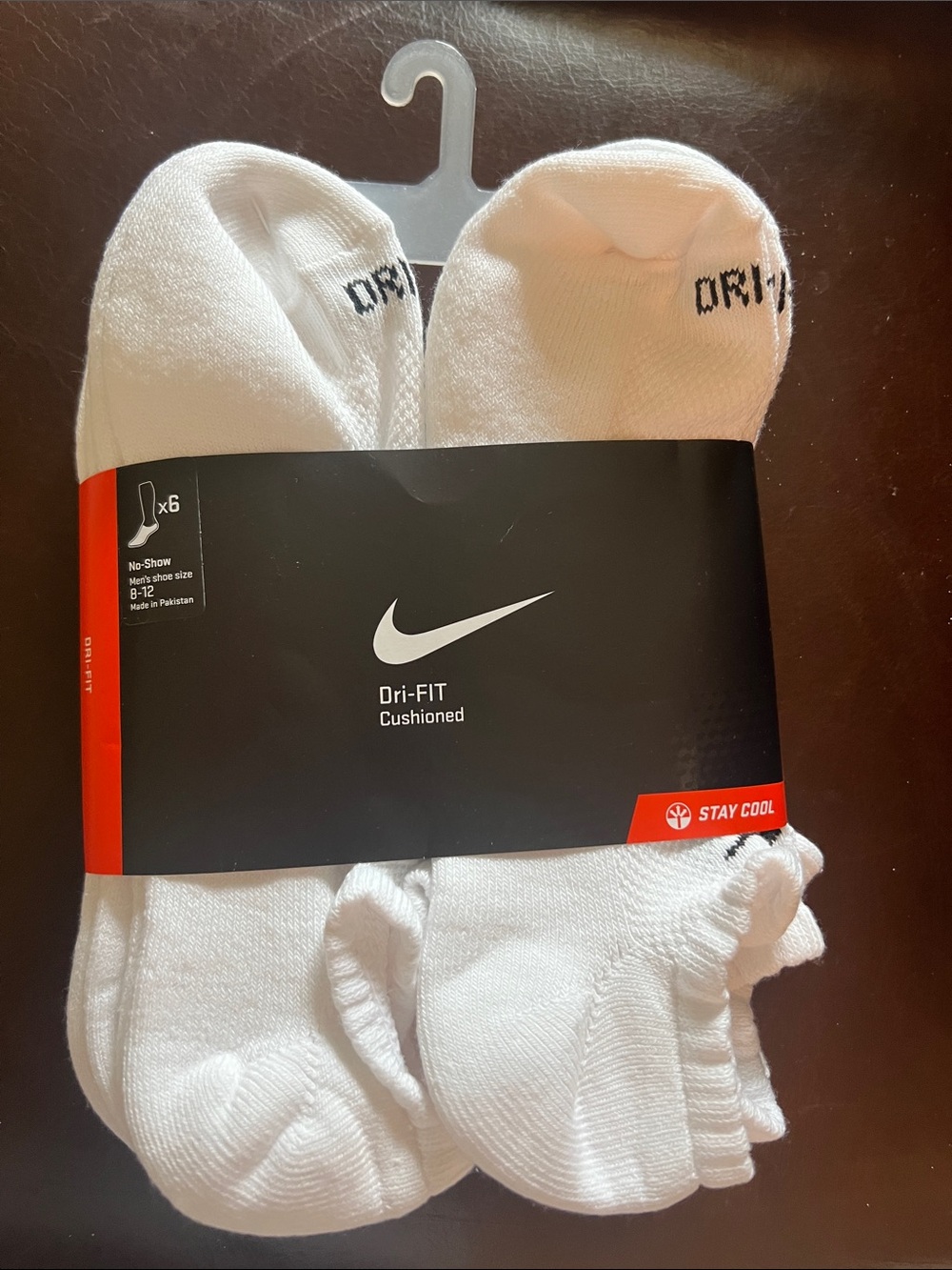 Nike White Dri-FIT Cushioned No-Show Socks (6 Pack) fits size 8-12